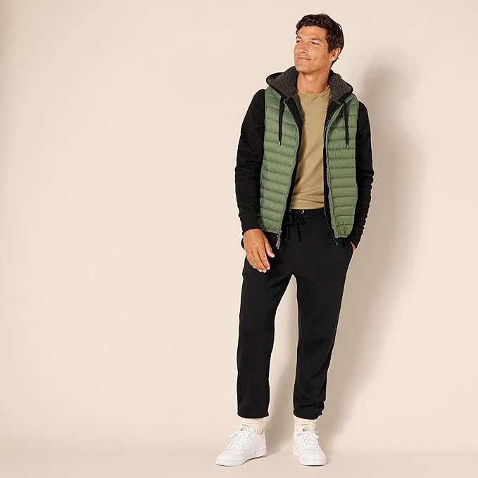 Men’s Sherpa-Lined Full-Zip Hoodie – Warm Fleece Sweatshirt (Black)