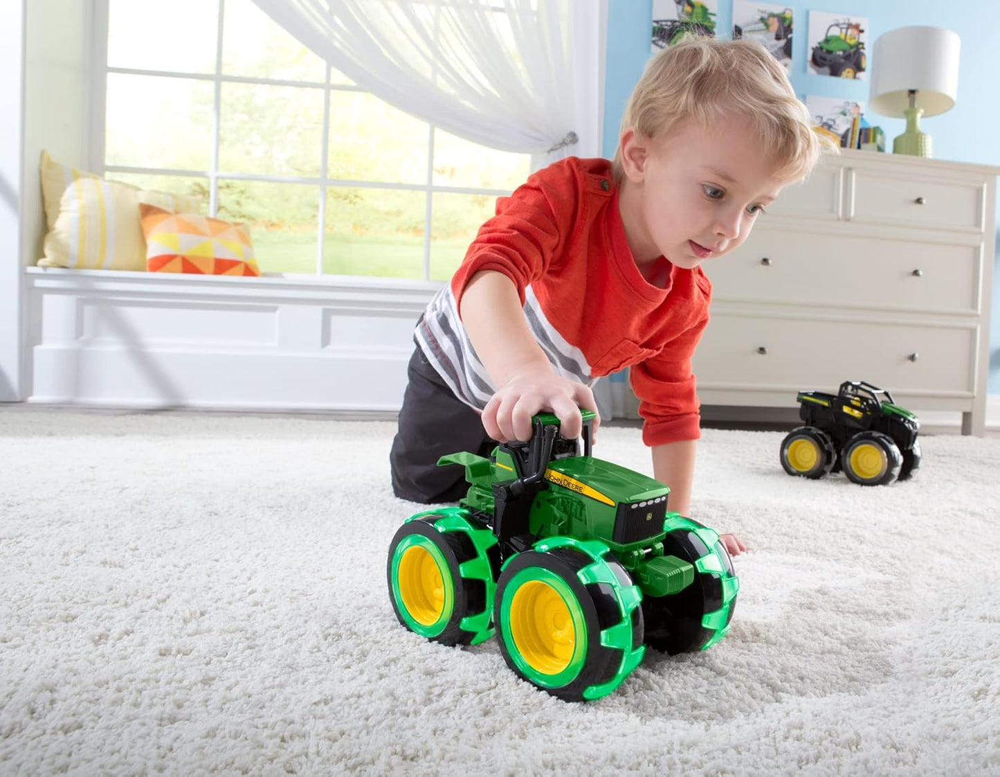 John Deere Monster Treads Tractor – Motion-Activated Light-Up Monster Truck (Ages 3+)