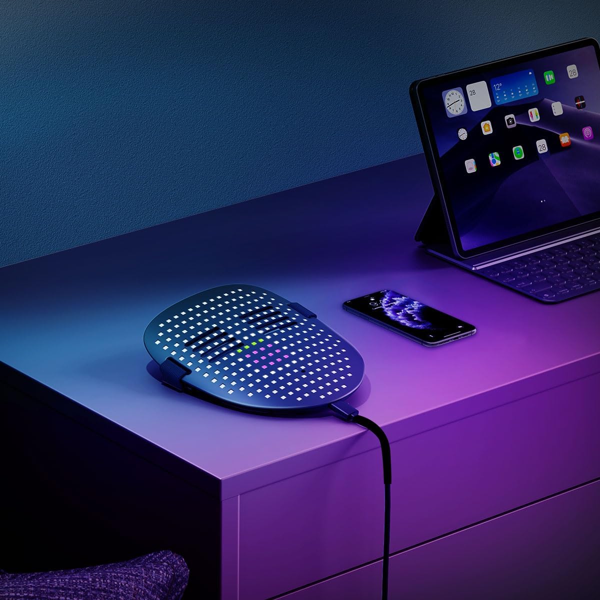 LED Gesture-Sensing Mask – Light-Up Transforming Digital Face Mask for Parties & Gifts