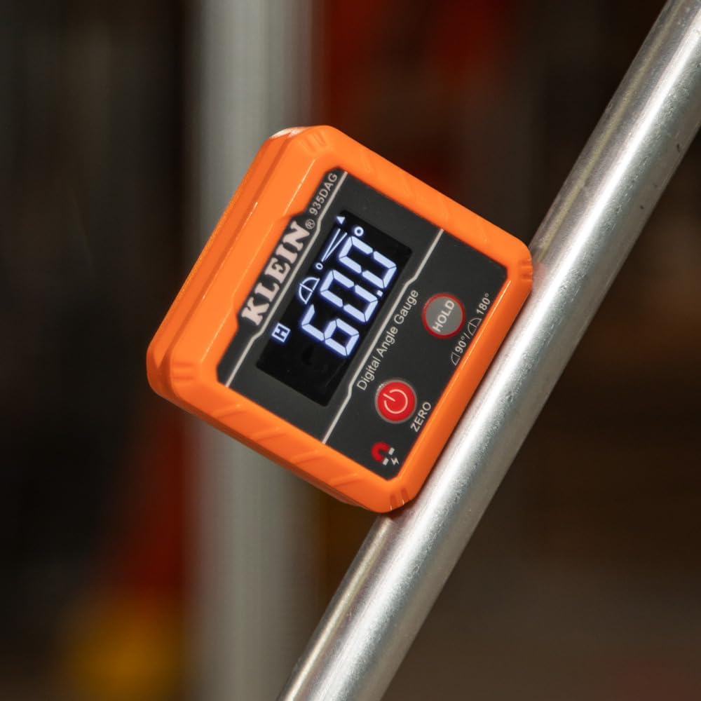 Digital Level and Angle Gauge: 0-90° and 0-180° Measurement