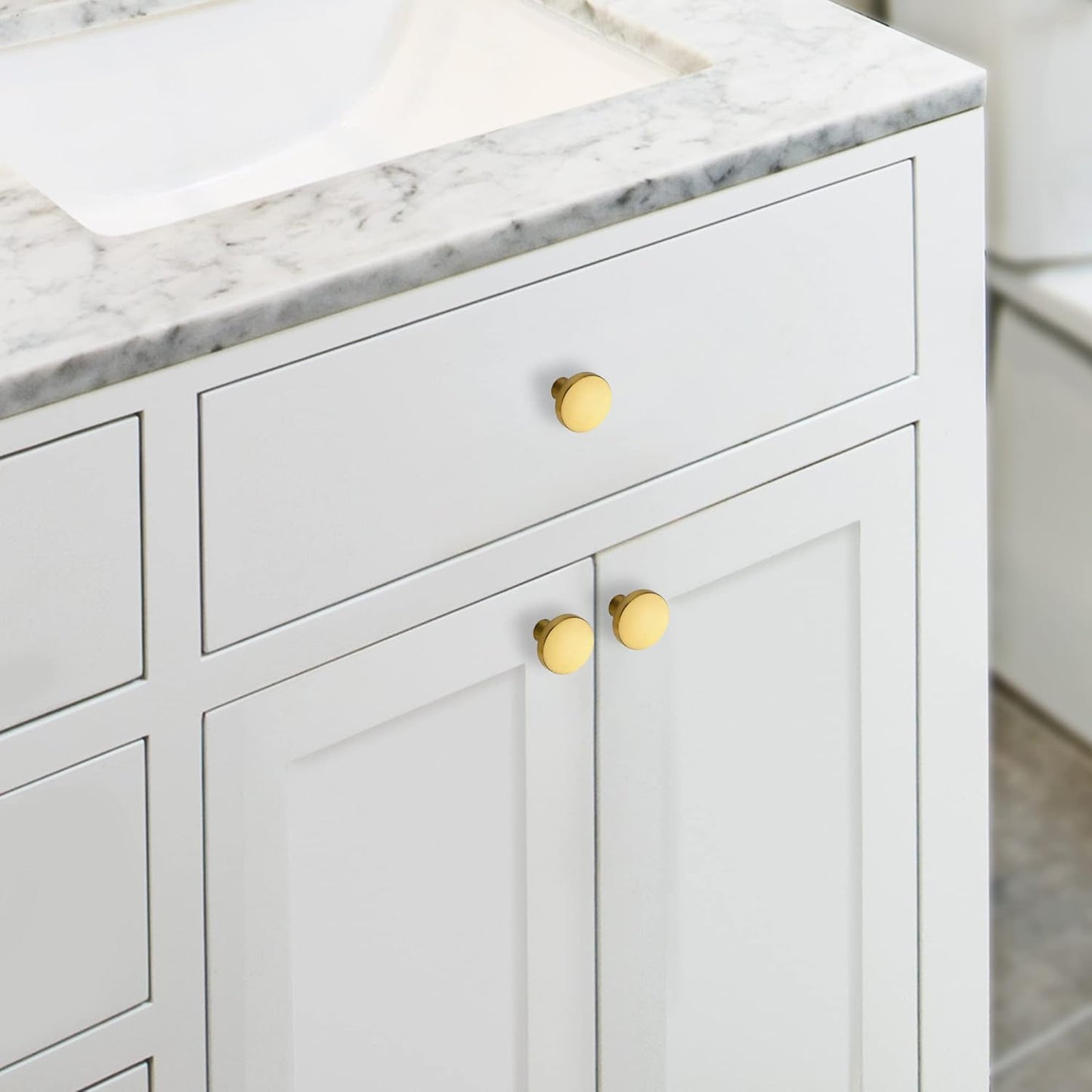 30 Pack Brushed Brass 1.25-Inch Cabinet Knobs