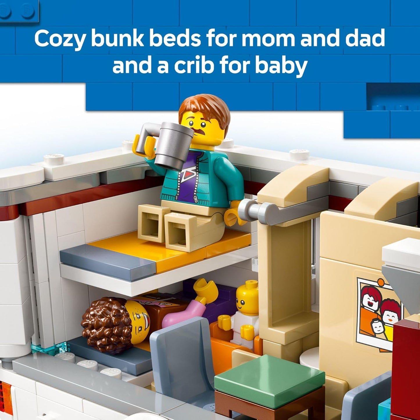 Holiday Adventure Camper Van Building Toy Set - Includes 3 Minifigures & Accessories for Ages 6+