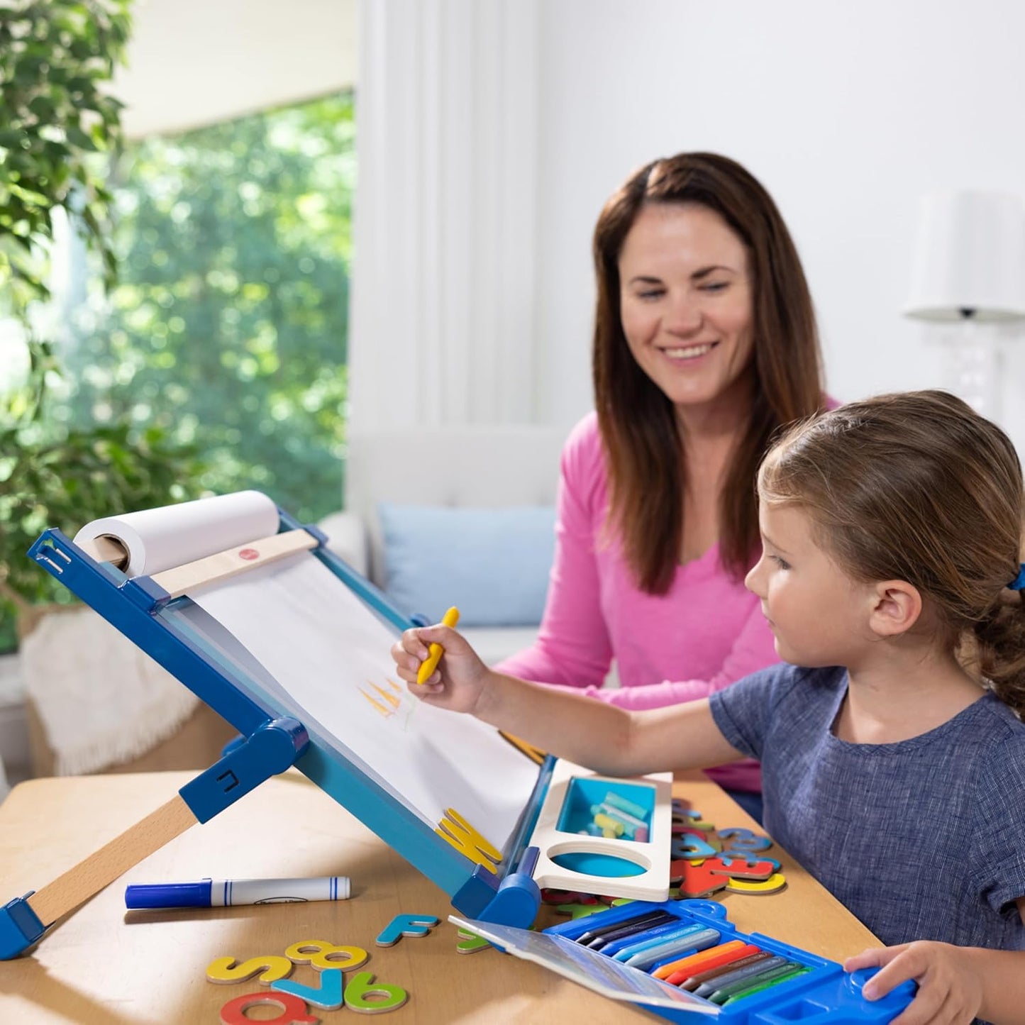 Double-Sided Tabletop Easel with 42 Pieces for Ages 3+