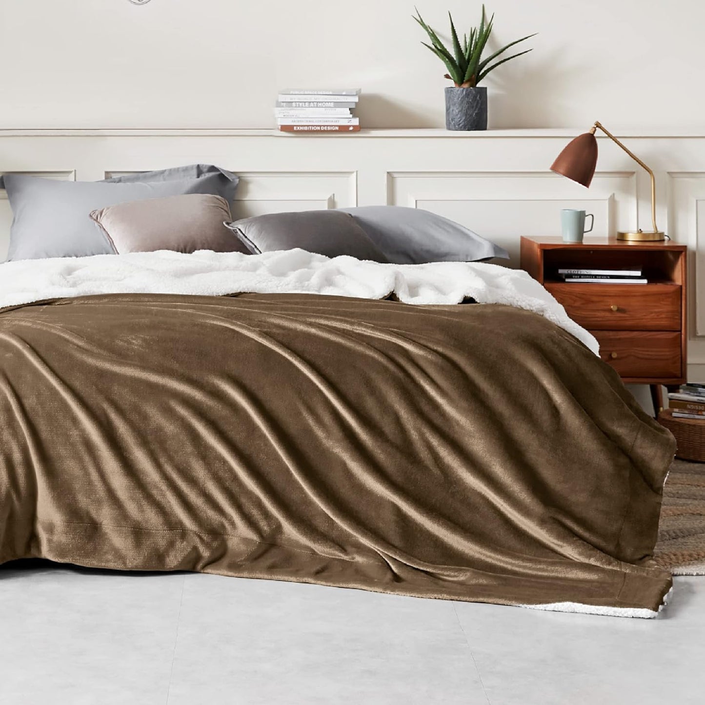 GentleSoft Sherpa Fleece Blanket – King Size Plush, Thick & Warm (Camel, 108x90")