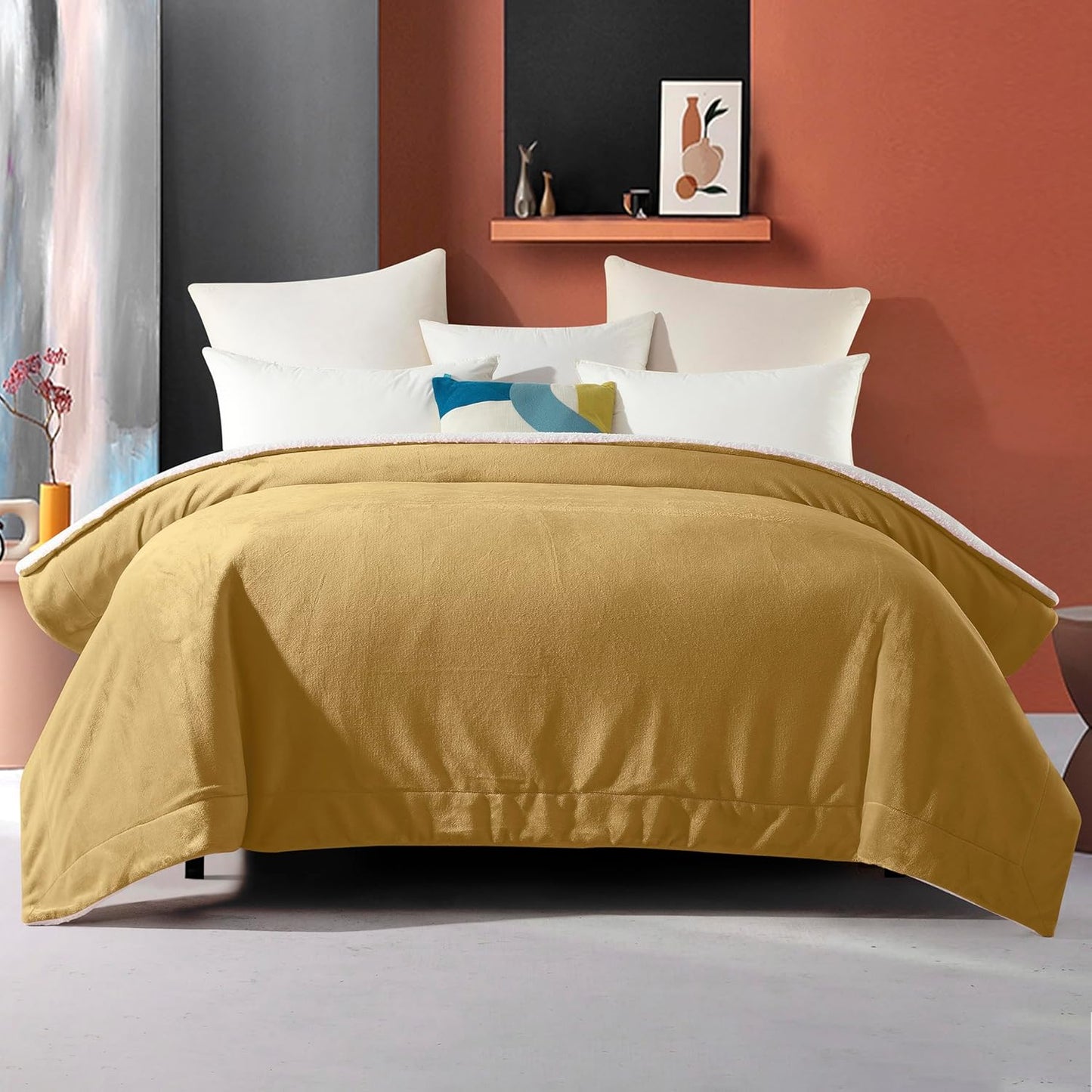 Reversible Flannel Sherpa Blanket - Cozy Fleece Throw, Queen, Gold