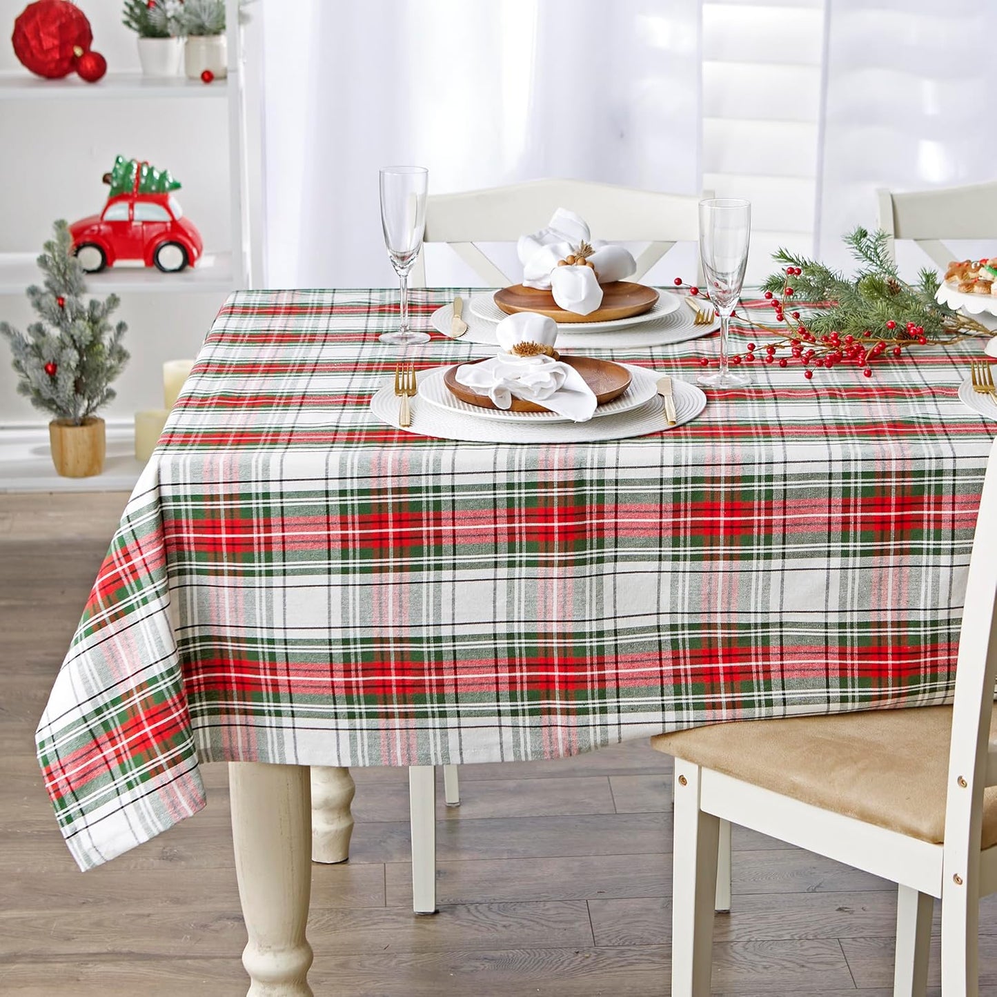 Christmas Tablecloth 60x104 - Red, Green & White