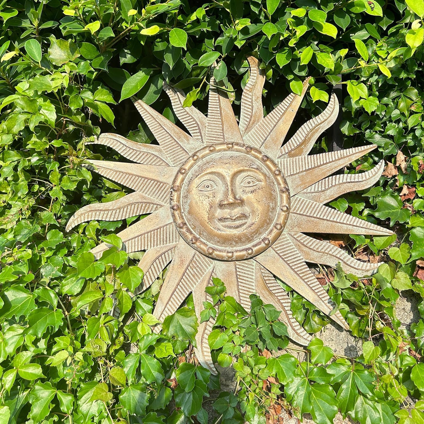 21.65" 3D Metal Sun Wall Art – Green-Gold Outdoor & Indoor Hanging Sculpture for Garden, Patio, Farmhouse, Living Room or Bedroom